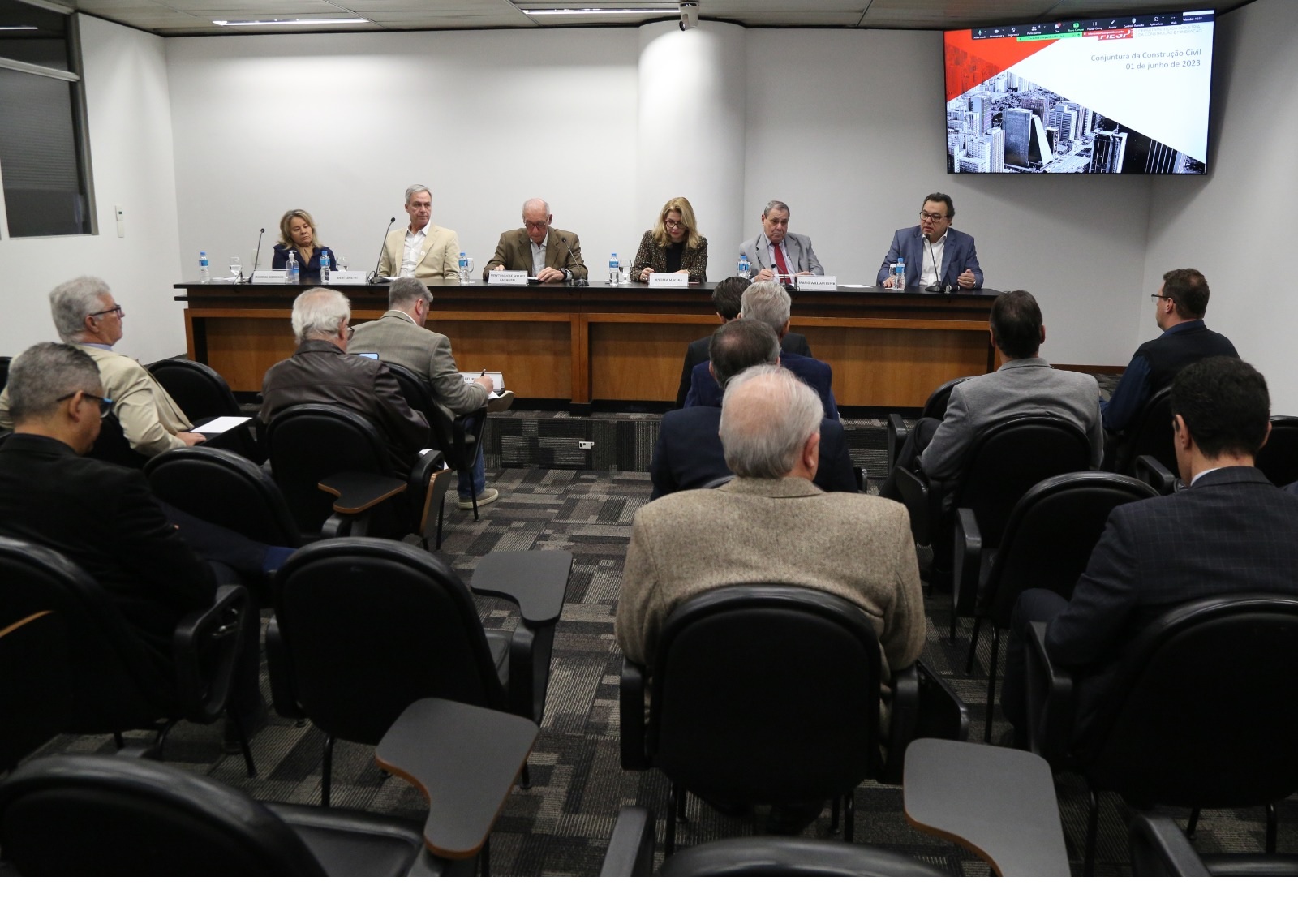 Melhoria regulatória pode reduzir custos e aumentar competitividade, afirma Andrea Macera